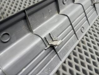 Накладка на порог салона задняя левая Outback 1999 BH9 EJ251