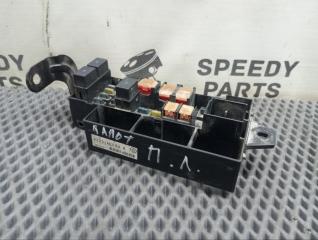 Блок предохранителей под капот передний левый Subaru Outback 1999