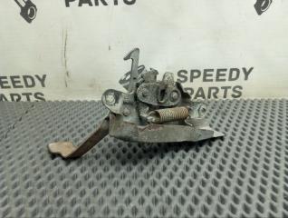 Фото запчасти замок капота Toyota Cresta 1997 Б/У запчасть Запчасть замок капота Toyota Cresta 1997