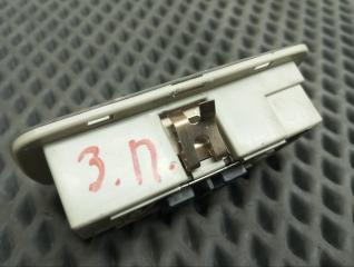 Плафон подсветки салона задний правый Skyline 2003 GH-V35 VQ25DD