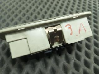 Плафон подсветки салона задний левый Skyline 2003 GH-V35 VQ25DD Плафон подсветки салона задний левый Skyline 2003 GH-V35 VQ25DD
