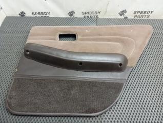 Обшивка боковой двери задняя правая Toyota Cresta 1990