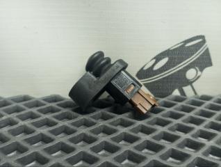 Запчасть датчик открытия двери задний Subaru Impreza 1998 E-GF5 EJ181 83331FA000 Б/У Датчик открытия двери задний Subaru Impreza 1998 E-GF5 EJ181 83331FA000 Б/У
