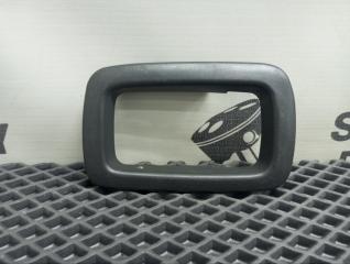 Запчасть накладка внутренней ручки двери задняя левая Subaru Impreza 1998