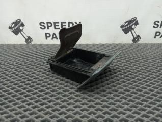Запчасть пепельница Mitsubishi Dion 2000 TA-CR9W 4G63 Б/У Пепельница Mitsubishi Dion 2000 TA-CR9W 4G63 Б/У