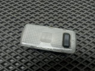 Плафон подсветки салона правый FX35 2005 S50 VQ35DE Плафон подсветки салона правый FX35 2005 S50 VQ35DE