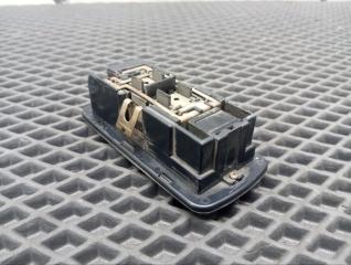 Плафон подсветки салона правый FX35 2005 S50 VQ35DE Плафон подсветки салона правый FX35 2005 S50 VQ35DE