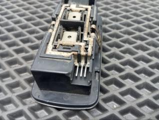 Плафон подсветки салона правый FX35 2005 S50 VQ35DE Плафон подсветки салона правый FX35 2005 S50 VQ35DE