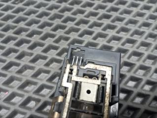 Плафон подсветки салона FX35 2005 S50 VQ35DE Плафон подсветки салона FX35 2005 S50 VQ35DE