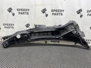Решетка под лобовое стекло передняя левая FX35 2005 S50 VQ35DE Решетка под лобовое стекло передняя левая FX35 2005 S50 VQ35DE