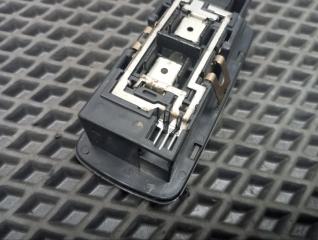 Плафон подсветки багажника задний левый FX35 2005 S50 VQ35DE Плафон подсветки багажника задний левый FX35 2005 S50 VQ35DE