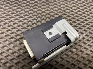 Блок управления задний левый MPV 2001 LW GY-DE