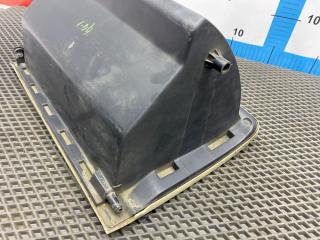 Бардачок передний MPV 2001 LW GY-DE Бардачок передний MPV 2001 LW GY-DE