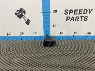 Пепельница задняя правая Toyota Mark II 1995 Б/У Пепельница задняя правая Toyota Mark II 1995