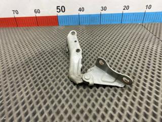 Петля капота Chaser 1994 JZX-90 1JZ-GE Петля капота Chaser 1994 JZX-90 1JZ-GE