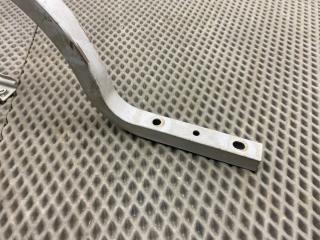 Петля крышки багажника Chaser 1994 JZX-90 1JZ-GE Петля крышки багажника Chaser 1994 JZX-90 1JZ-GE