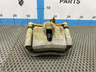 Суппорт тормозной передний правый Toyota Chaser 1994