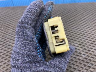 Ручка двери внутренняя задняя правая Pulsar 1998 FN15