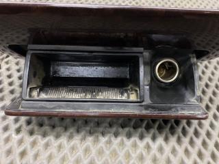 Консоль центральная Crown 1993 JZS141 1JZ-GE Консоль центральная Crown 1993 JZS141 1JZ-GE