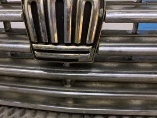 Решетка радиатора Crown 1993 JZS141 1JZ-GE Решетка радиатора Crown 1993 JZS141 1JZ-GE