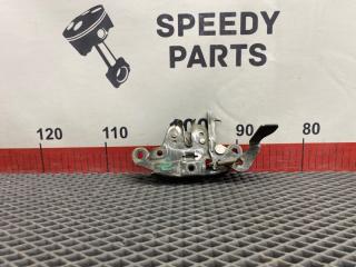 Замок капота Nissan Cube 1999