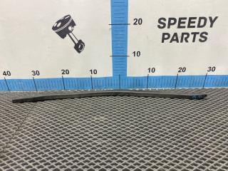 Запчасть уплотнительная резинка боковой двери передняя Nissan Cube 1999