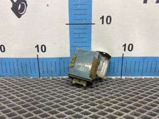 Фото запчасти блок управления стеклоочистителем Toyota Chaser 1990 Б/У запчасть Запчасть блок управления стеклоочистителем Toyota Chaser 1990