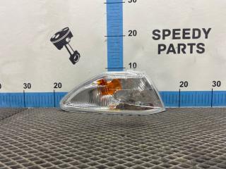 Габарит передний правый Toyota Carina 1997 Б/У Габарит передний правый Toyota Carina 1997