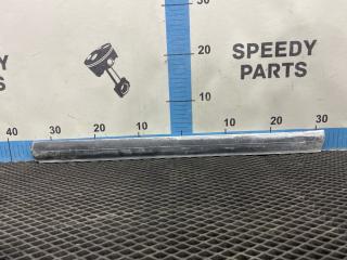 Молдинг двери задний правый Toyota Chaser 1994