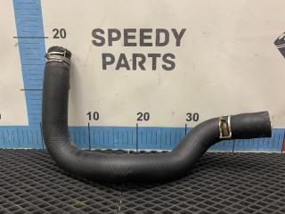 Фото запчасти патрубок радиатора Toyota Mark II 1994 Б/У запчасть Запчасть патрубок радиатора Toyota Mark II 1994