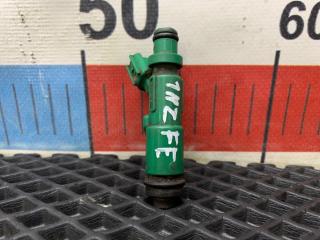 Запчасть форсунка топливная Toyota Yaris