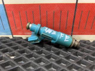 Запчасть форсунка топливная Toyota Yaris