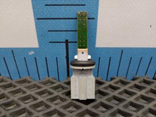 Фото запчасти датчик температуры воздуха в салоне Volkswagen Jetta 2021 контрактная запчасть Запчасть датчик температуры воздуха в салоне Volkswagen Jetta 2021