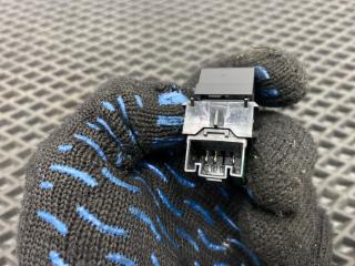 Кнопка стеклоподъемника задняя левая Jetta 2021 JEM DGXA