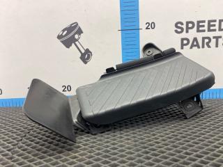 Запчасть подставка под ногу Volkswagen Jetta 2021