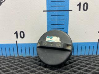 Запчасть крышка топливного бака Nissan R'nessa 1997