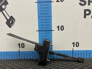 Фото запчасти ограничитель двери задний правый Lexus GS300 Б/У запчасть Запчасть ограничитель двери задний правый Lexus GS300