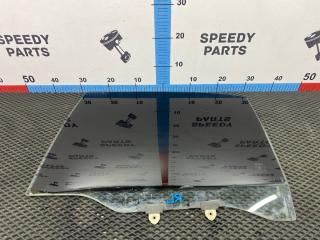 Стекло двери заднее левое Toyota Corona 1995