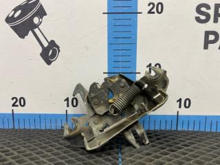 Фото запчасти замок капота Mitsubishi Chariot 1991 Б/У запчасть Запчасть замок капота Mitsubishi Chariot 1991