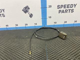 Запчасть трос замка капота Mitsubishi Chariot 1991