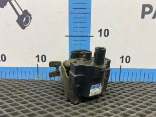 Фото запчасти катушка зажигания Toyota Mark II 1994 Б/У запчасть Запчасть катушка зажигания Toyota Mark II 1994