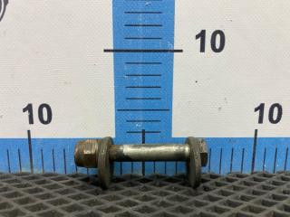 Фото запчасти болт развальный передний Toyota Mark II 1994 Б/У запчасть Запчасть болт развальный передний Toyota Mark II 1994