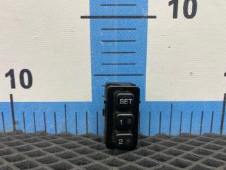 Запчасть кнопка памяти сидений передняя левая Infiniti QX56 2004