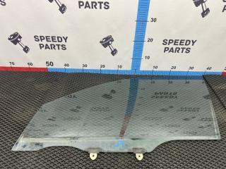 Стекло двери переднее левое Toyota Corona 1993