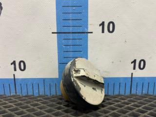 Фото запчасти крышка топливного бака Toyota Chaser 1992 Б/У запчасть Запчасть крышка топливного бака Toyota Chaser 1992