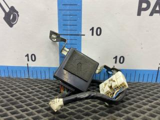 Запчасть блок управления климат-контролем Toyota Corolla 1998