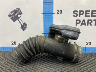 Запчасть патрубок воздушного фильтра Toyota Corolla 1998