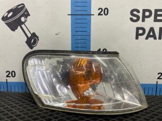 Габарит передний правый Toyota Corolla 1998 Б/У Габарит передний правый Toyota Corolla 1998