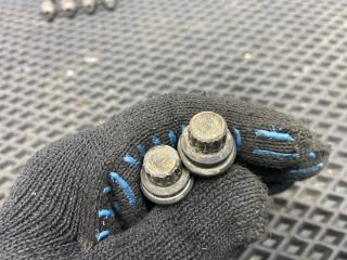 Болт головки блока цилиндров Lancer Cedia 2001 CS2A 4G15