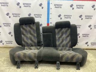 Сиденье заднее Nissan Avenir 1998